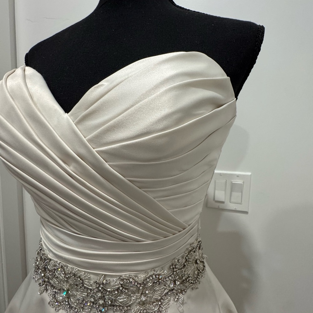 Elegant Cream Satin Gown with Beaded Waist